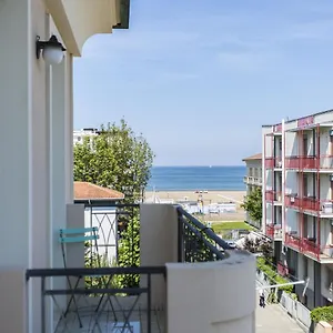 https://savana.emilia-romagnahotels.net